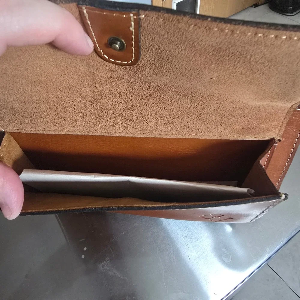 Patricia Nash Tan Leather Wallet Crossbody Bag Cognac Brown Clutch Organizer
